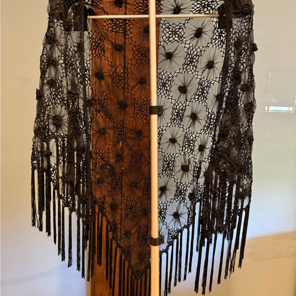 Beautiful Fancy black color shawl Scarf Wrap - Picture 3 of 4
